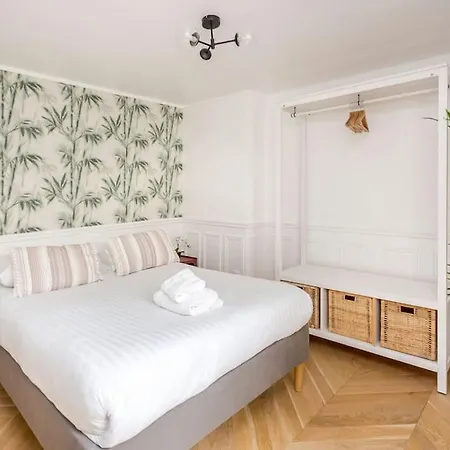 Hotel Rivoli Musee Du Louvre Paris